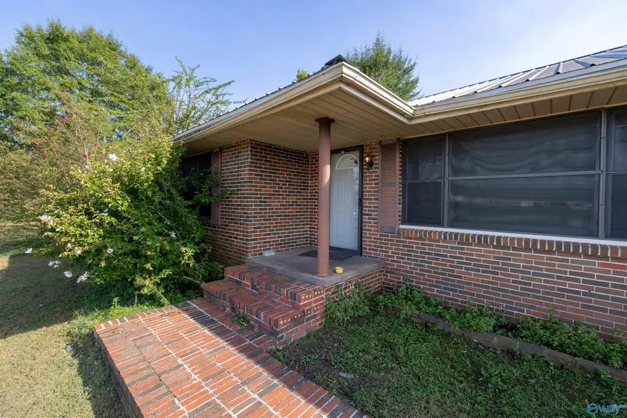 1994 Bexar Avenue E, Hamilton, AL 35570 - #3