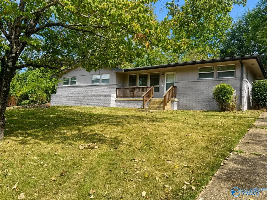 3902 NW Lakeview Drive, Huntsville, AL 35810 - #2