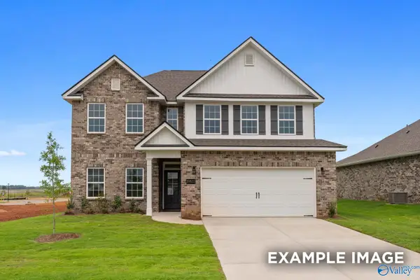335 Creek Grove Avenue, New Market, AL 35761