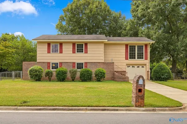 212 Cumberland Drive, Huntsville, AL 35803