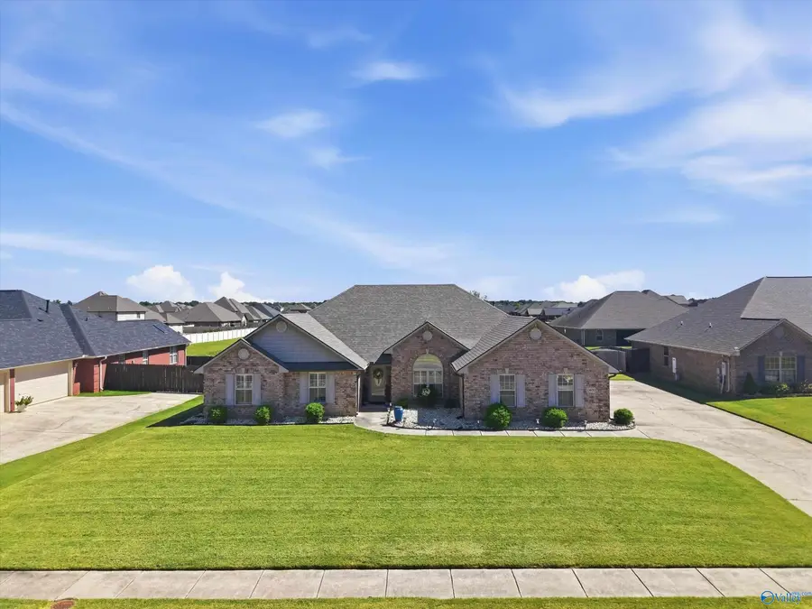 13400 Summerfield Drive, Athens, AL 35613 - #2
