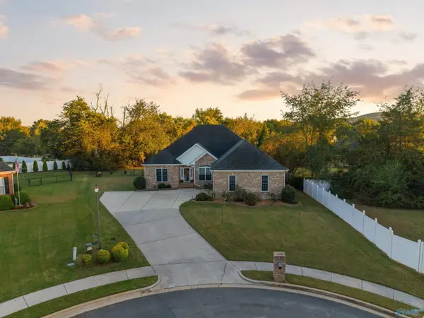 102 Campfire Circle, Meridianville, AL 35759