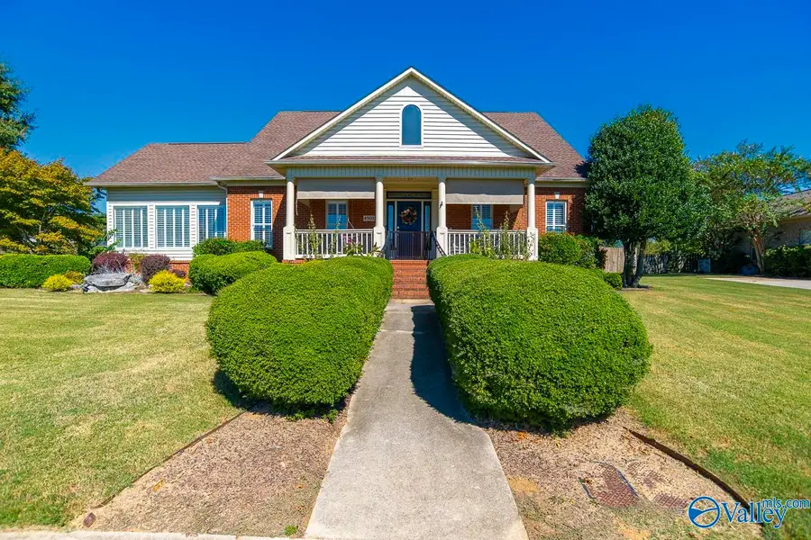 4901 Saddle Ridge Drive, Owens Cross Roads, AL 35763 - #3