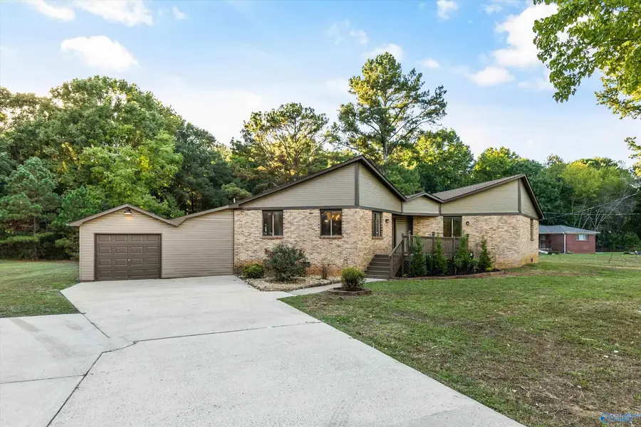 186 Dawn Drive, Toney, AL 35773 - #3