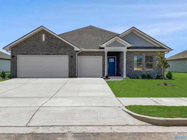 7281 SE Maple Creek Drive, Owens Cross Roads, AL 35763