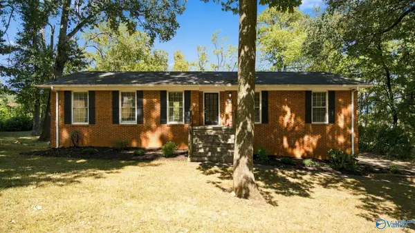 407 SE Sherwood Drive, Huntsville, AL 35802