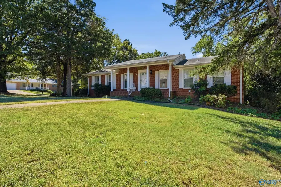 4019 Killarney Drive Nw, Huntsville, AL 35816 - #2