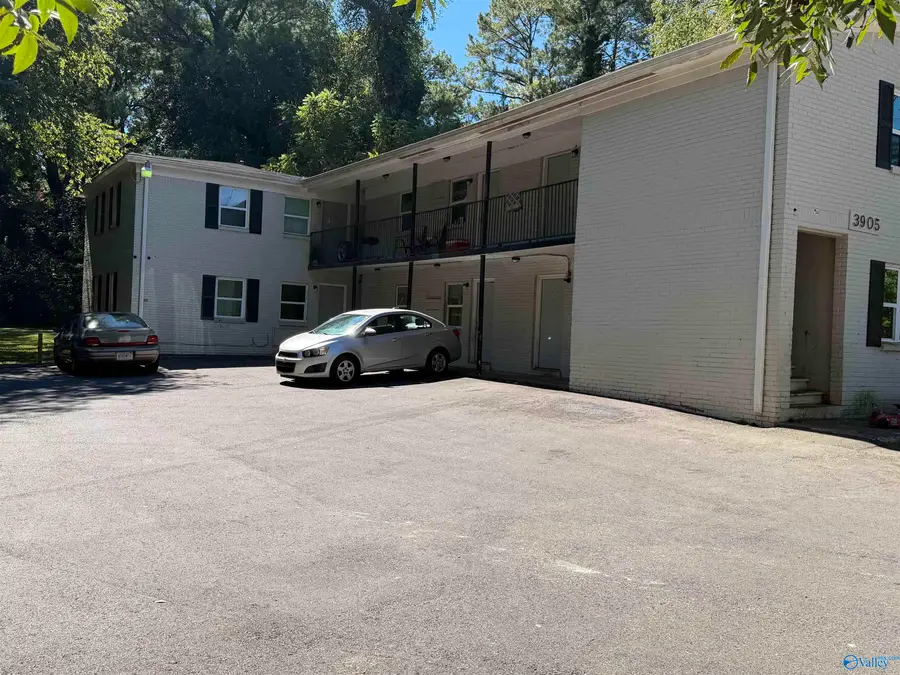 3905 Barclay Avenue Sw, Huntsville, AL 35805 - #2