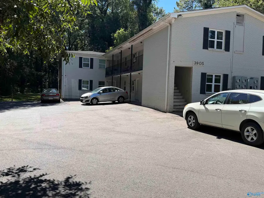 3905 Barclay Avenue Sw, Huntsville, AL 35805 - #3