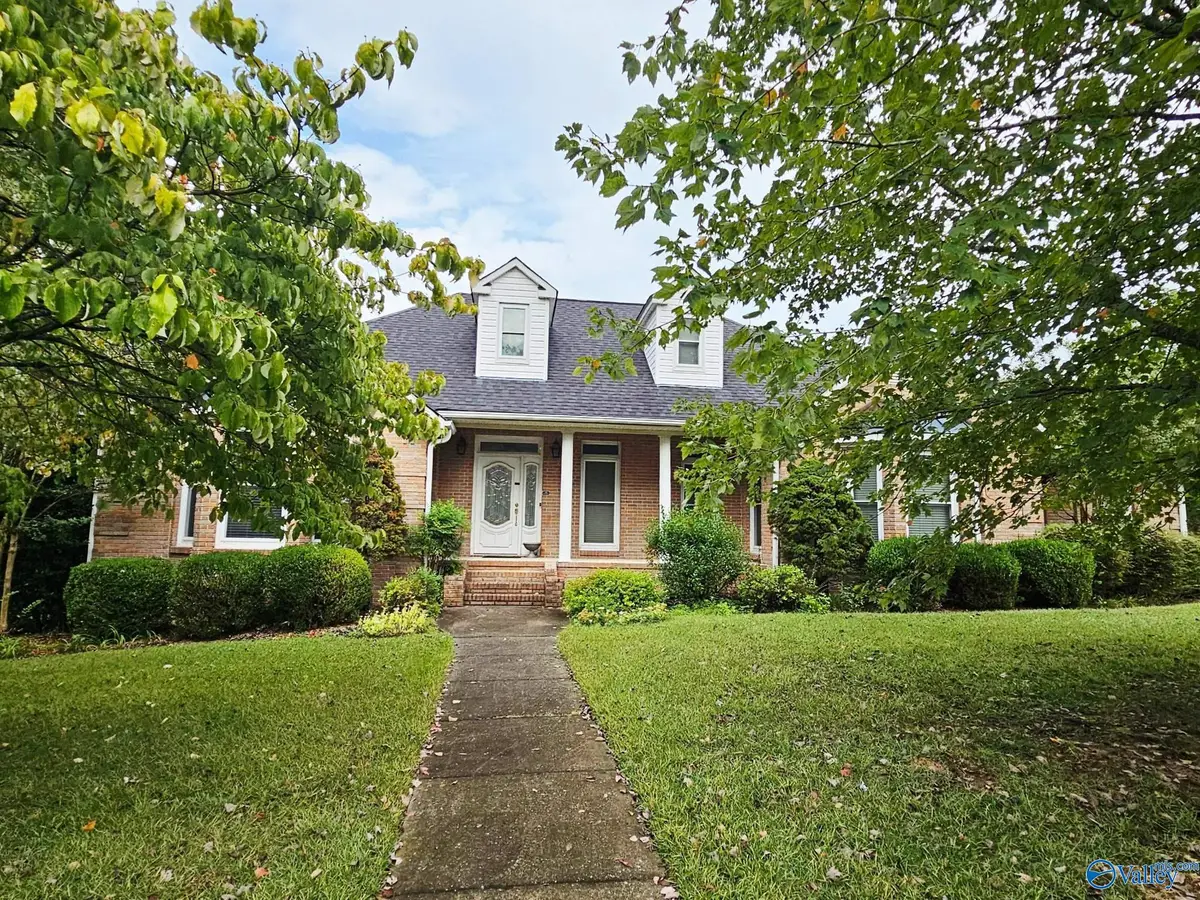 1983 Autumn Creek Dr Ne, Arab, AL 35016 - #1