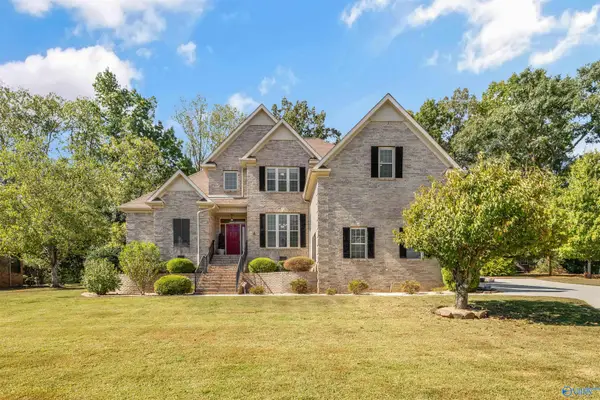 151 River Walk Trail, New Market, AL 35761