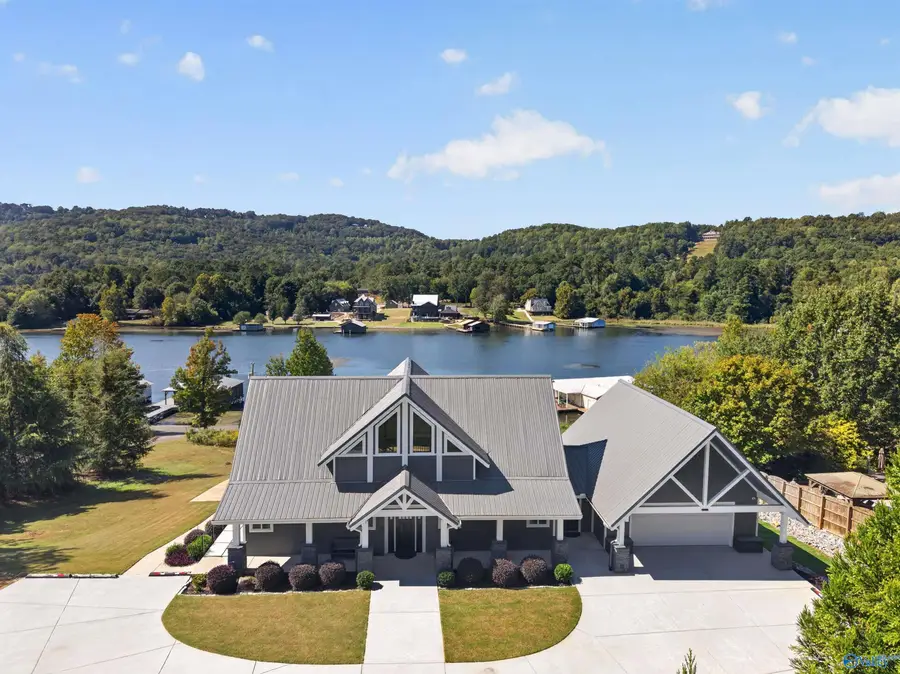 662 Preston Island Cir, Scottsboro, AL 35769 - #2