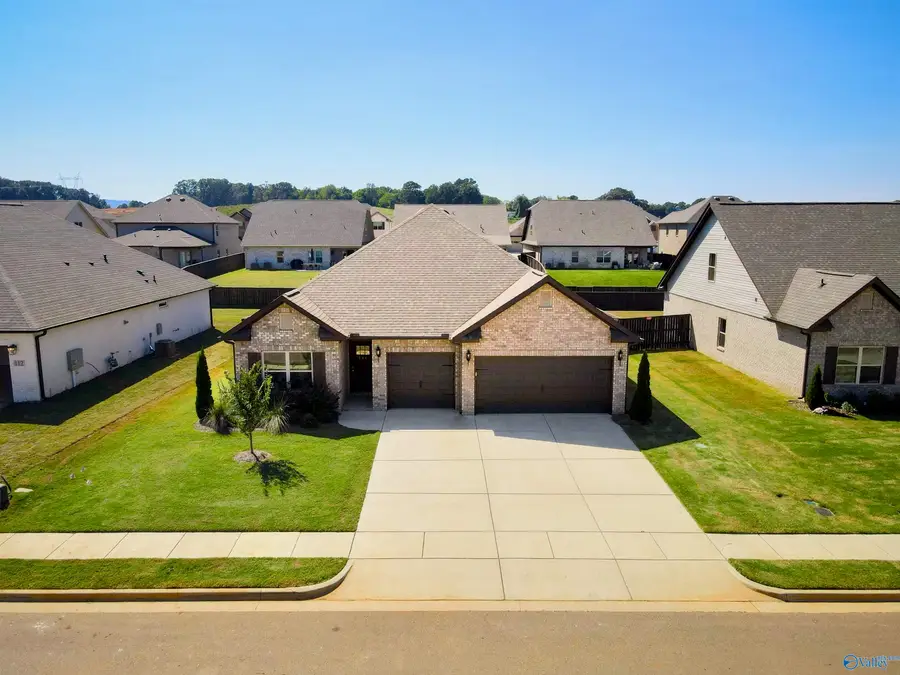 114 Headen Lane, Huntsville, AL 35811 - #3