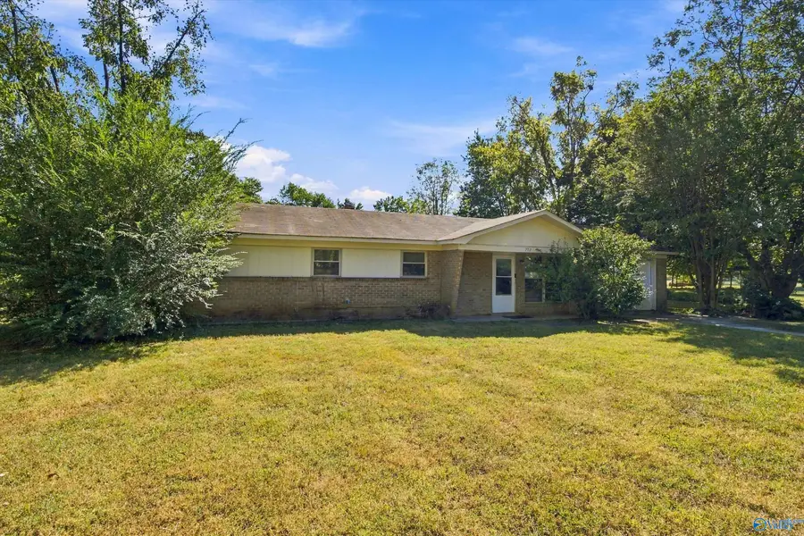 202 Plantation Drive, Meridianville, AL 35757 - #2