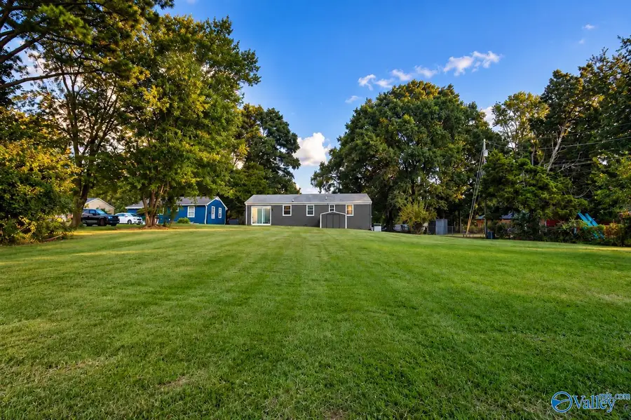 2205 East Arbor Drive, Huntsville, AL 35811 - #2