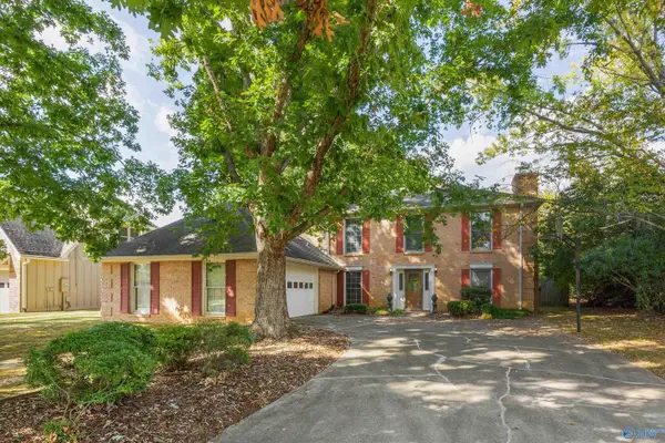 1203 Chesley Lane, Huntsville, AL 35803