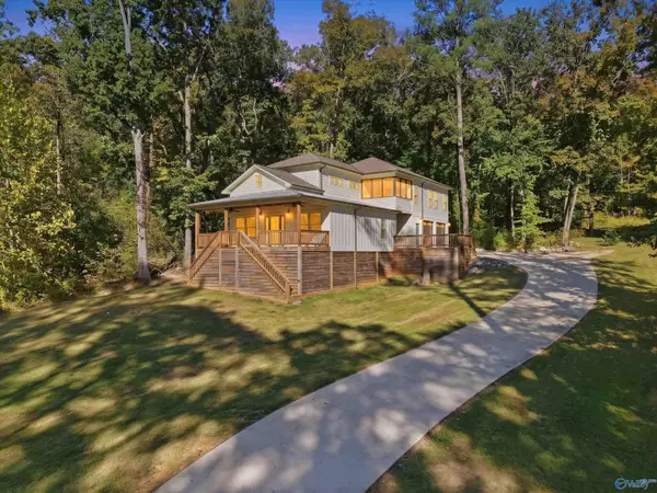 1950 White Elephant Road, Grant, AL 35747