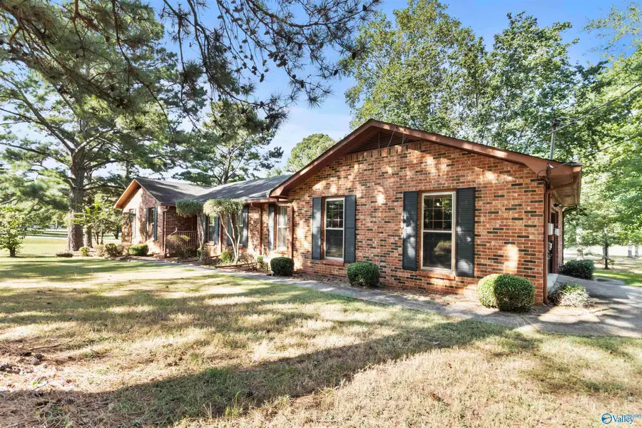 4313 Indian Hills Road Se, Decatur, AL 35603 - #2