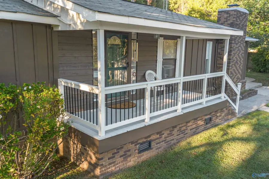155 Regal Row, Gadsden, AL 35904 - #3