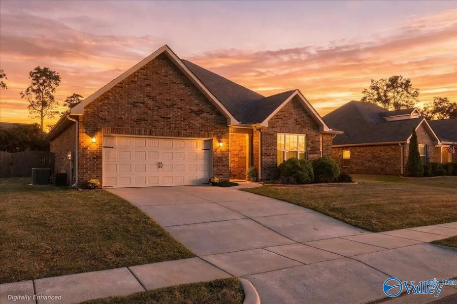 121 Berry Farm Road, Meridianville, AL 35759 - #2