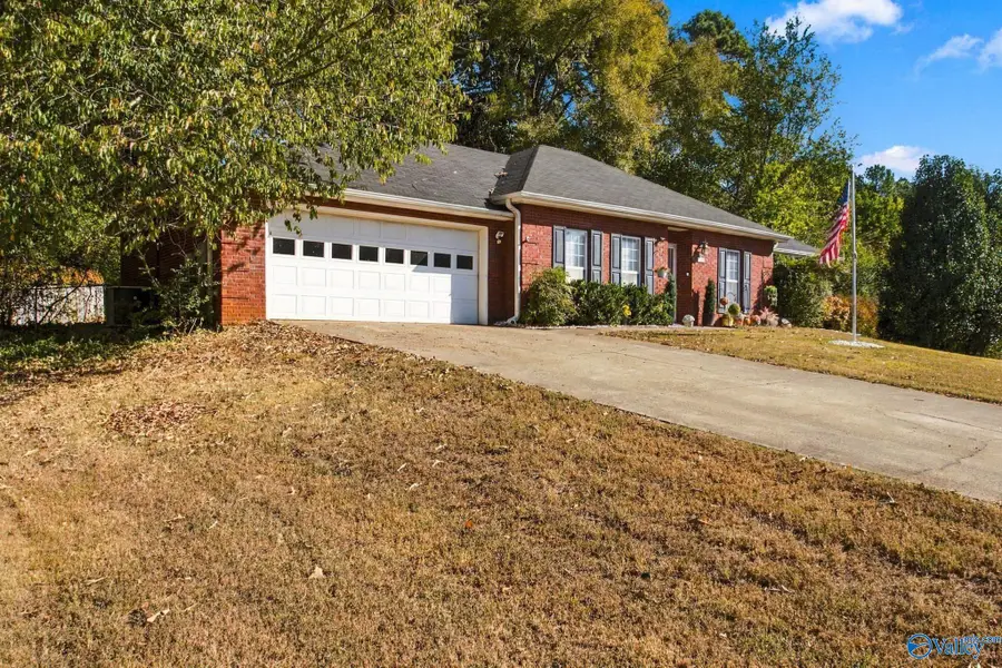 109 Scarlet Oak Circle, Harvest, AL 35749 - #2