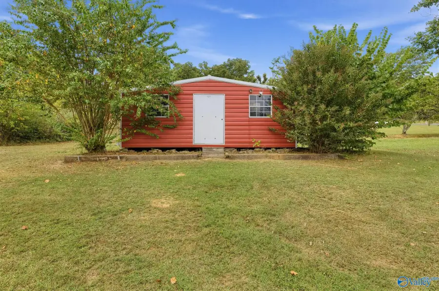 3802 Grand Avenue, Fort Payne, AL 35967 - #3