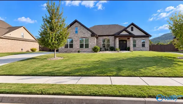 4504 Gresham Lane, Owens Cross Roads, AL 35763