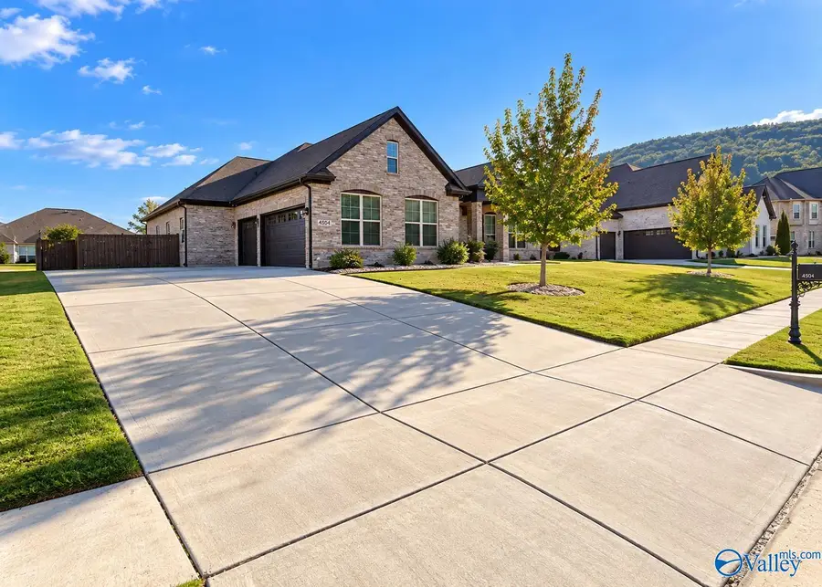 4504 Gresham Lane, Owens Cross Roads, AL 35763 - #2