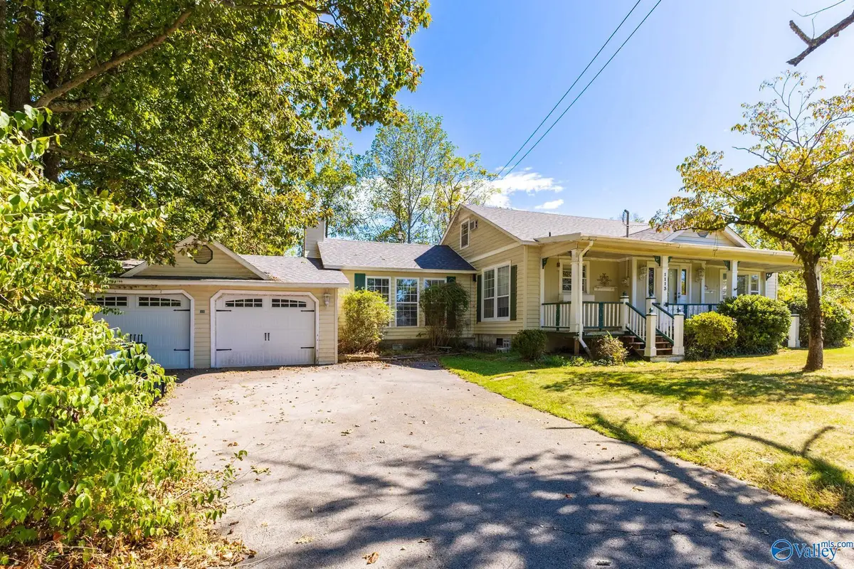 1113 Monte Sano Blvd, Huntsville, AL 35801 - #1
