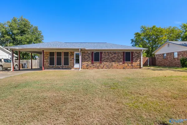 2906 Leighsdale Avenue Sw, Decatur, AL 35603