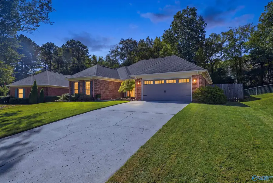 2406 Johnstone Circle Se, Huntsville, AL 35803 - #2