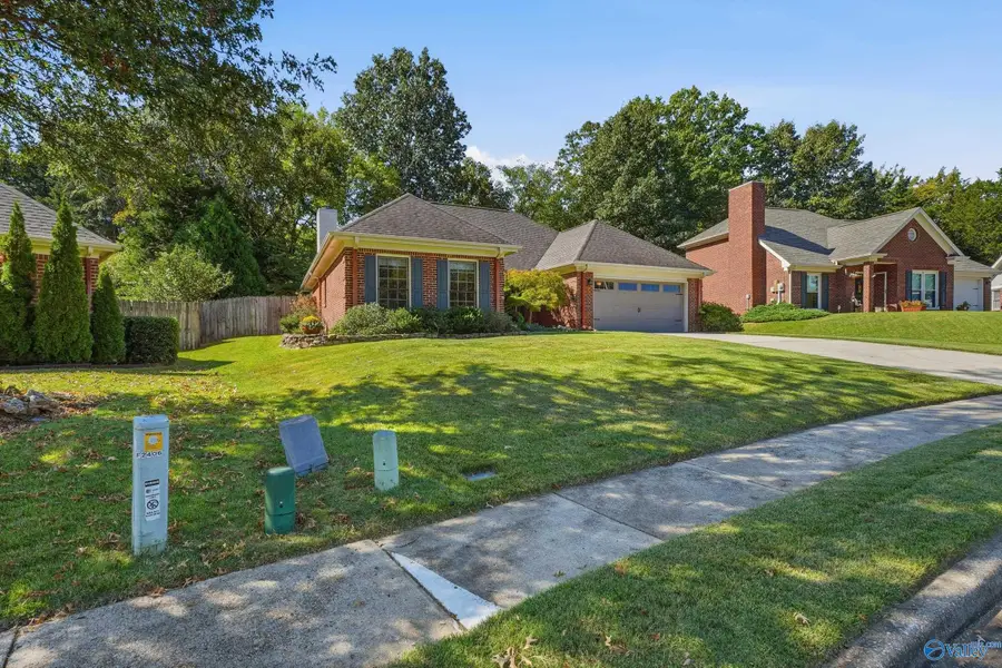 2406 Johnstone Circle Se, Huntsville, AL 35803 - #3