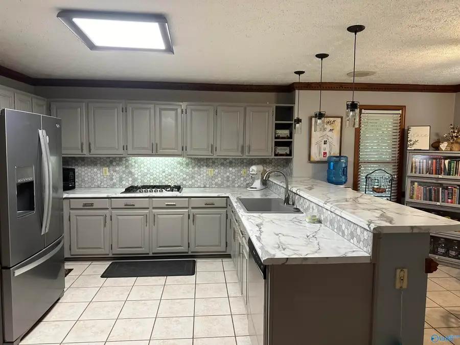 112 Ross Drive, Boaz, AL 35956 - #2
