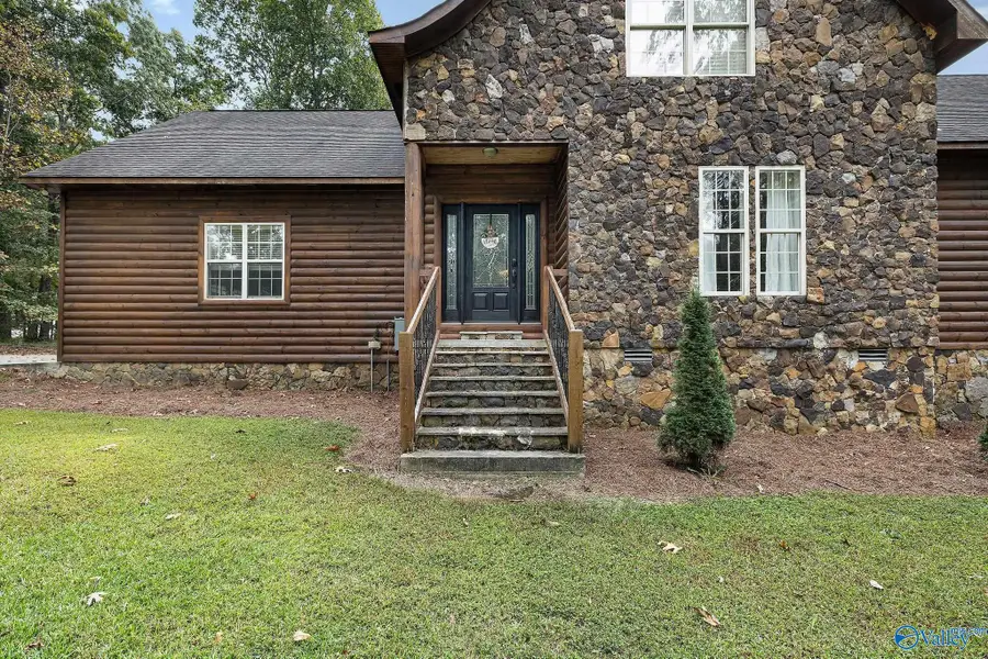 146 Hidden Lakes Drive, Albertville Boaz, AL 35950 - #2