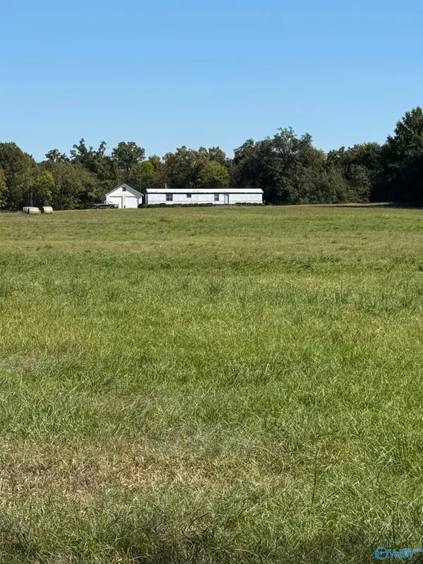 3758 Highway 101, Town Creek, AL 35672