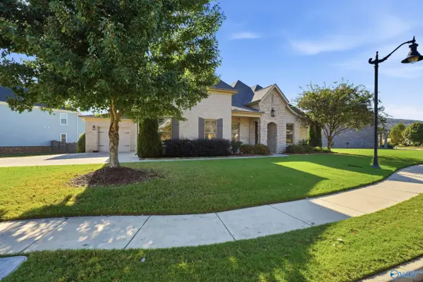 17 Astoria Lane, Gurley, AL 35748