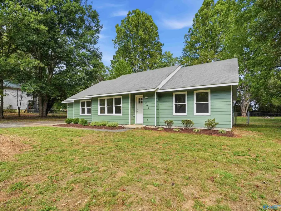 205 Frances Amelia Drive, Huntsville, AL 35811 - #2