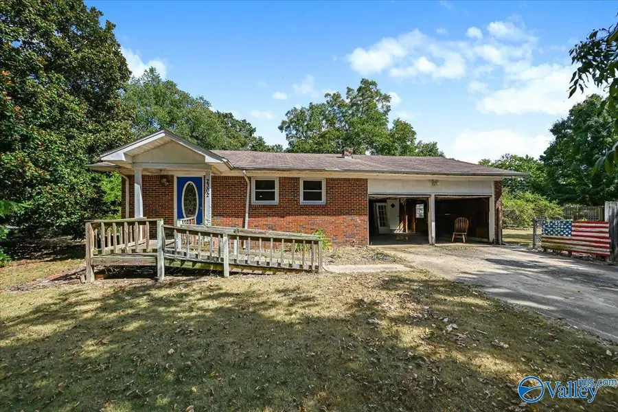 2302 Hamilton Drive Sw, Decatur, AL 35601 - #2