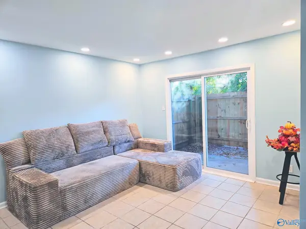 2940 Hood Road Sw #E, Huntsville, AL 35805