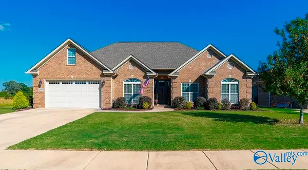 2104 Queenston Loop Sw, Decatur, AL 35603