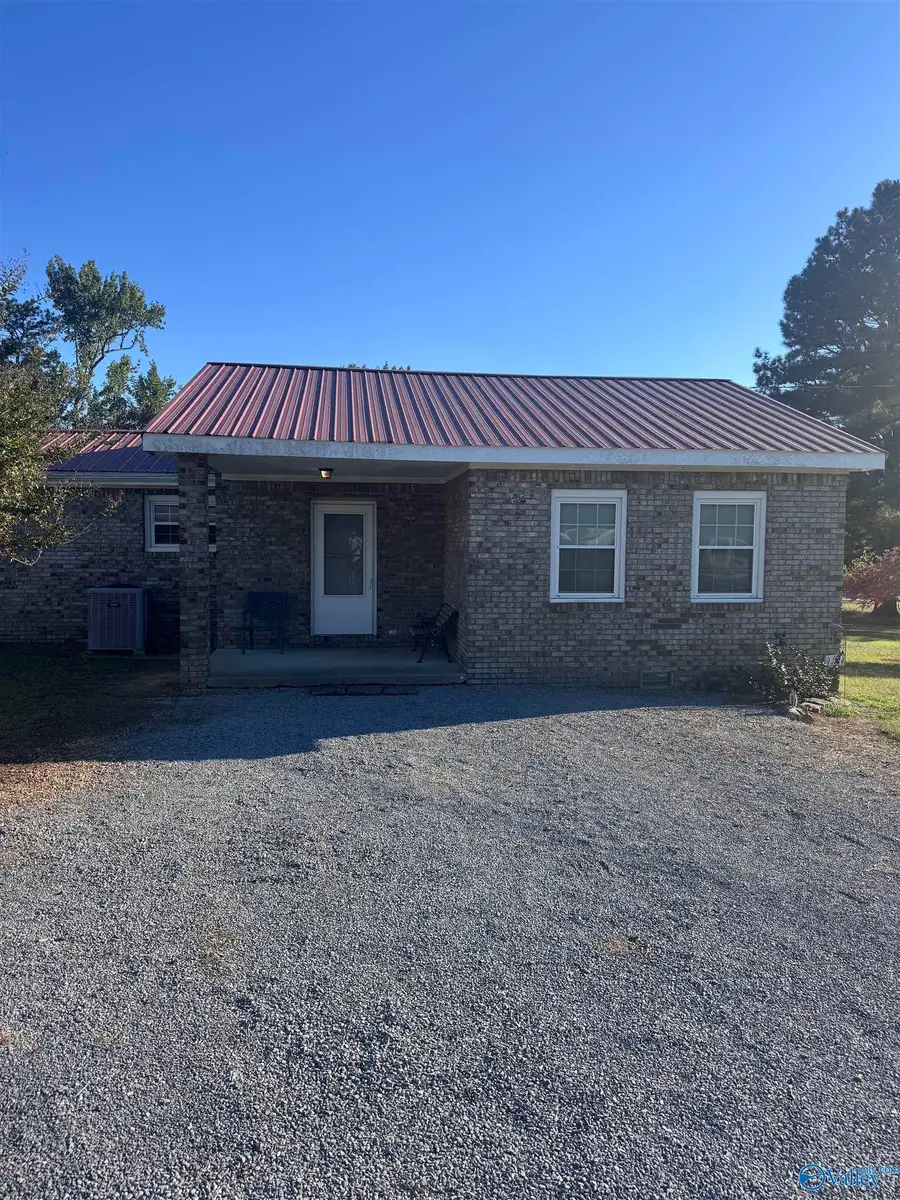 9106 Alabama Highway 40, Henagar, AL 35978 - #3