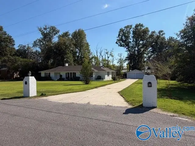 102 Cedar Lane, Moulton, AL 35650 - #1