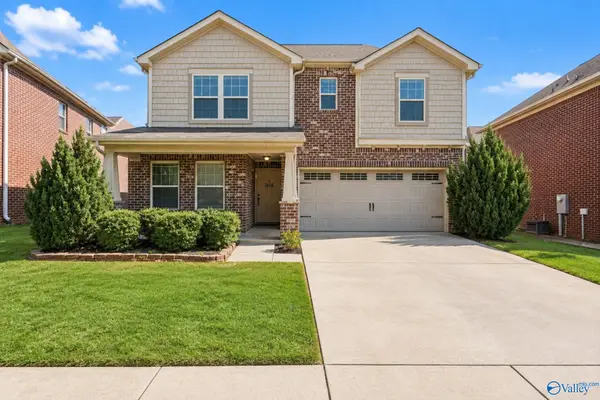 1836 Clayton Cove Drive Nw, Madison, AL 35757