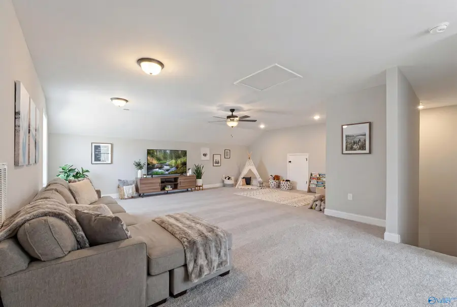 105 Sniper Street, Toney, AL 35773 - #3