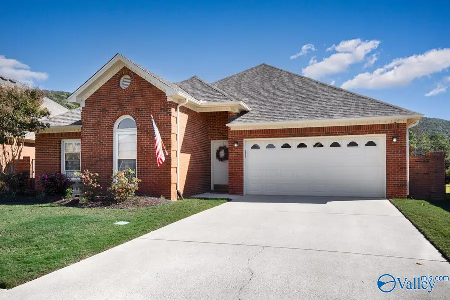 15059 Ashmont Blvd, Huntsville, AL 35803 - #2