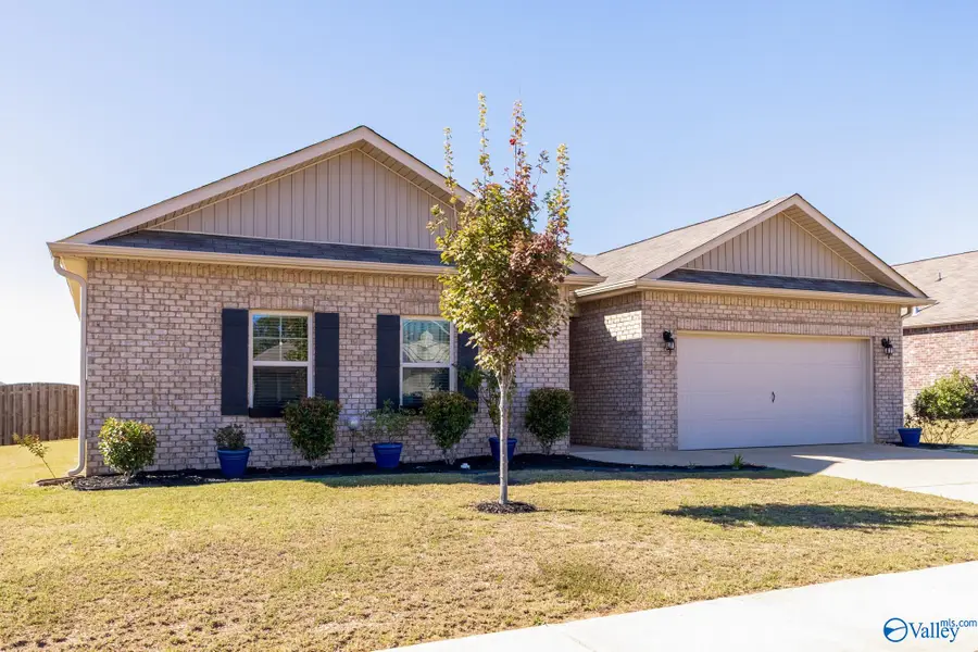 24823 Delilah Circle, Athens, AL 35613 - #2