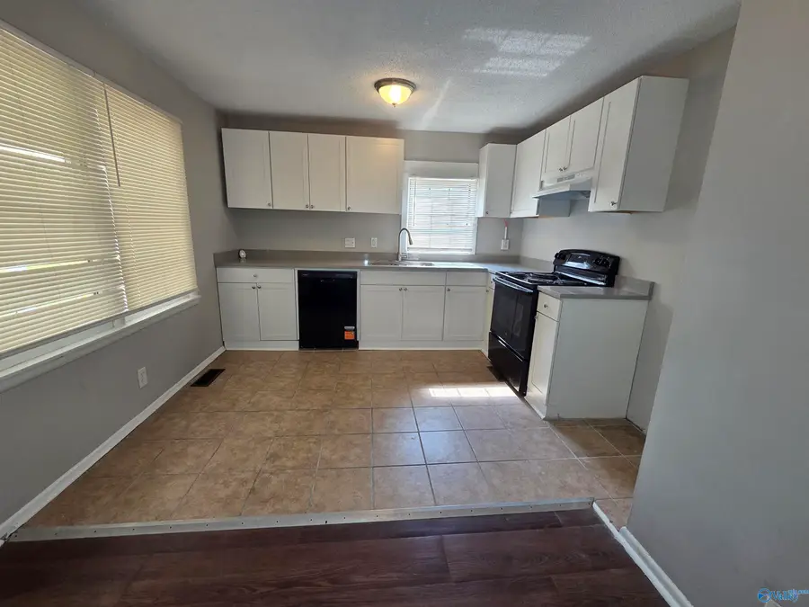 3026 Boswell Drive Nw, Huntsville, AL 35811 - #3