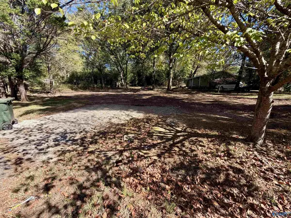 902 N Beaty Street, Athens, AL 35611
