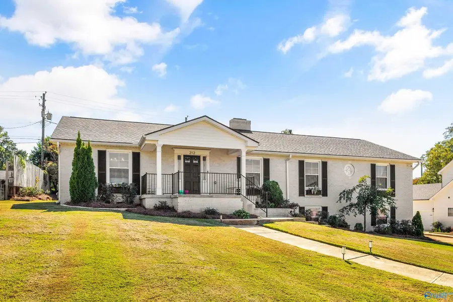212 Longwood Drive, Huntsville, AL 35801 - #2