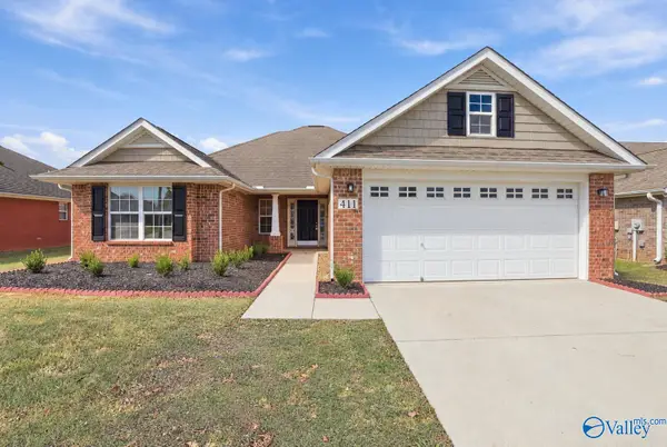 411 Summer Cove Circle Nw, Madison, AL 35757